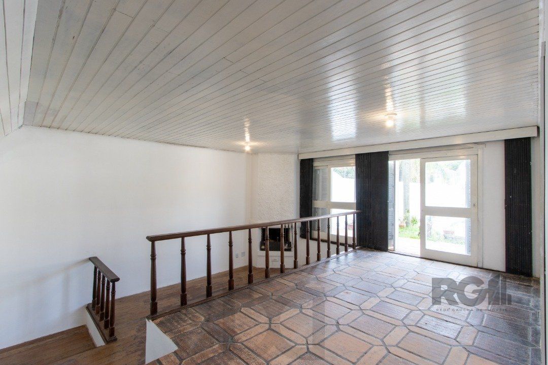 Casa para Venda - 337m², 3 dormitórios, sendo 1 suites, 3 vagas - Cristal — foto 9