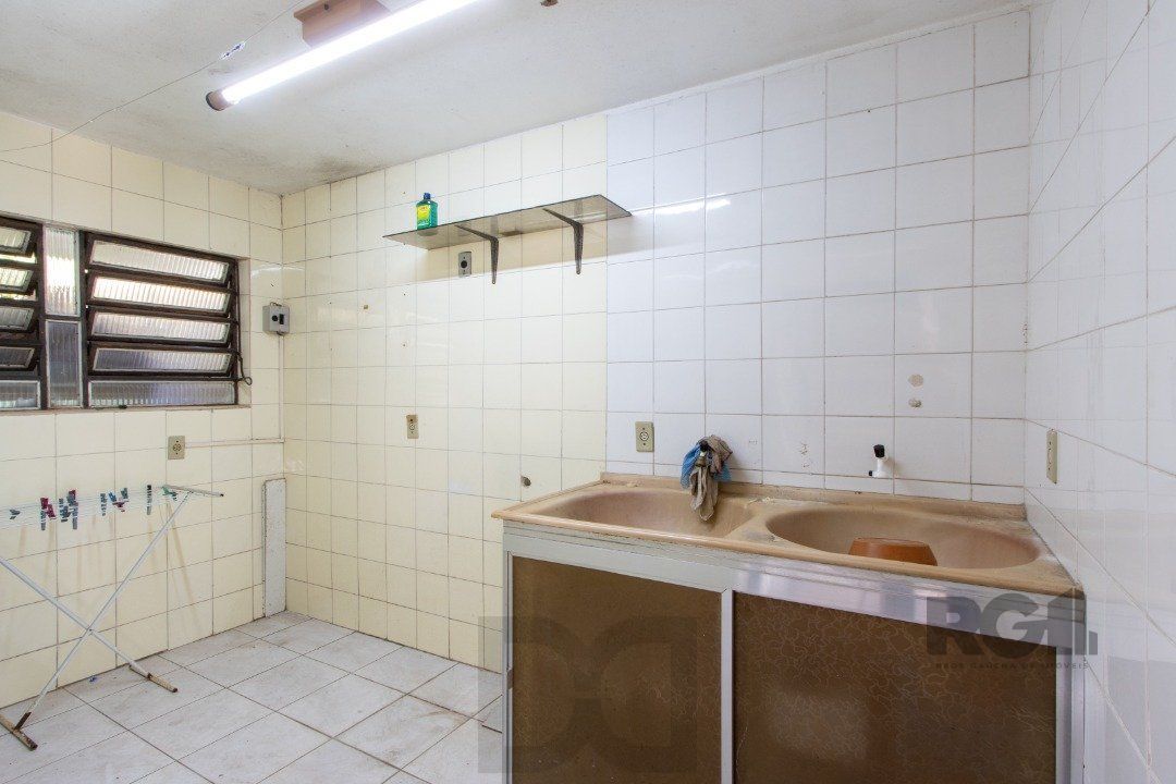 Casa para Venda - 72.6m², 4 dormitórios, sendo 1 suites, 6 vagas - Camaquã — foto 62