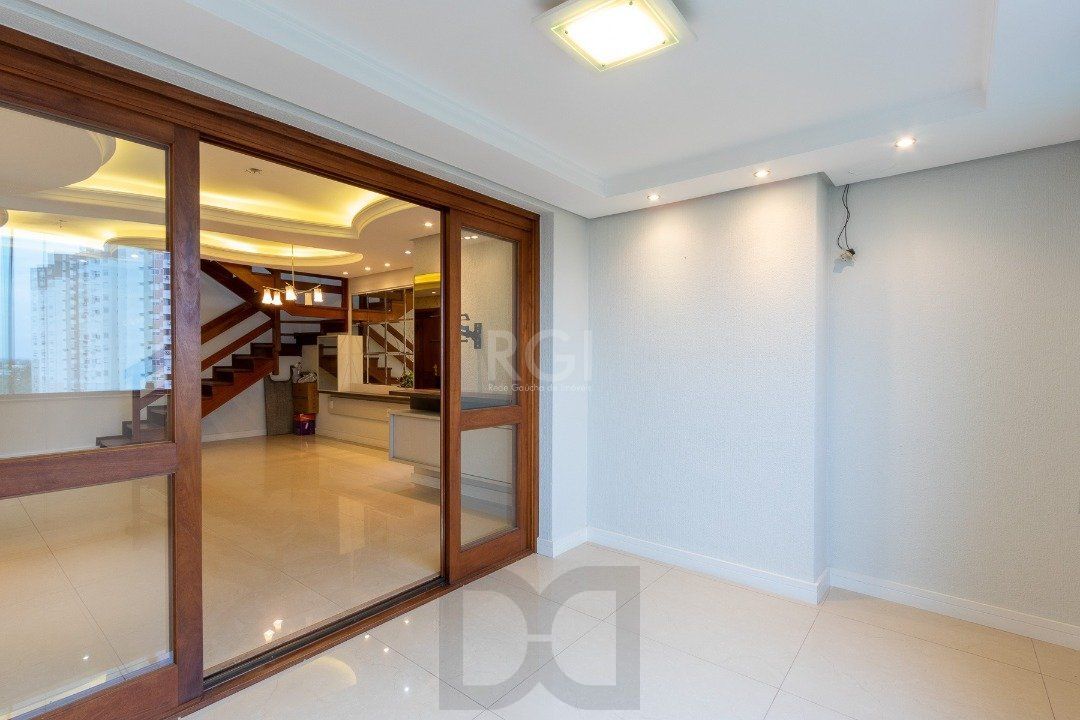 Cobertura para Venda - 247.08m², 3 dormitórios, sendo 1 suites, 2 vagas - Vila Ipiranga — foto 11