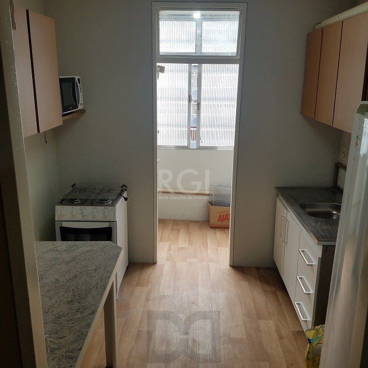 Apartamento para Venda - 42m², 1 dormitório, 1 vaga - Humaitá — foto 2