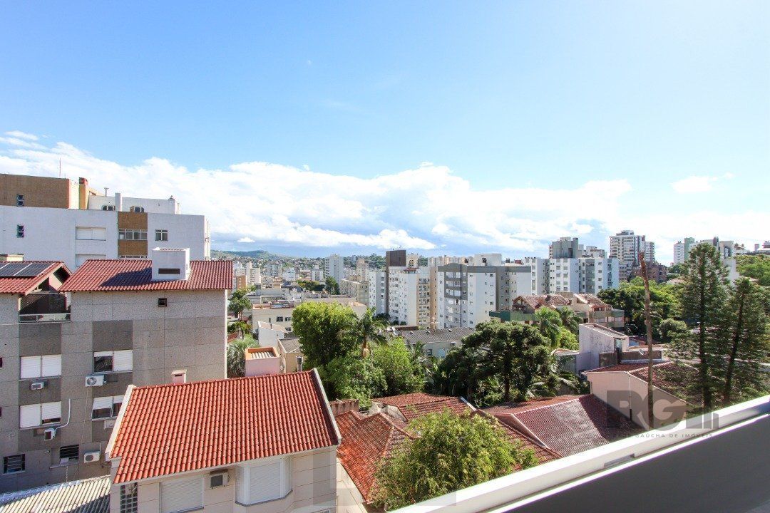 Apartamento em Porto Alegre no Bairro Petrópolis, de 2 quartos, semi mobiliado. — foto 6