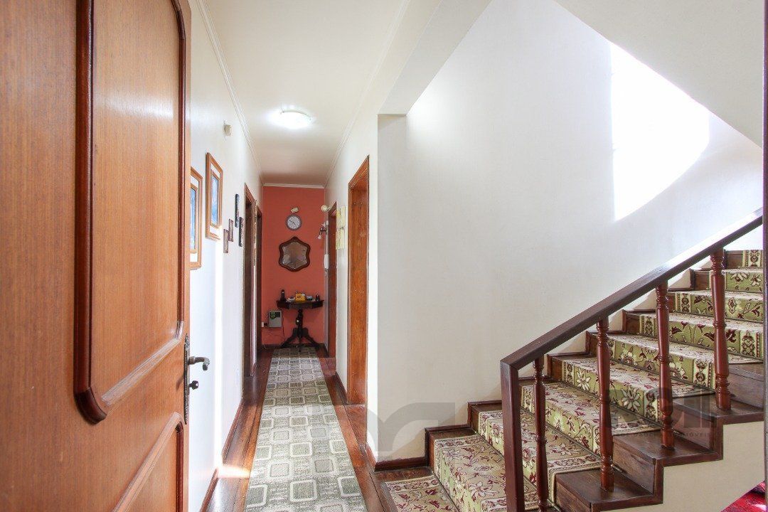 Casa a venda com 03 dormitórios, living 03 ambientes com vista para o Rio. — foto 13