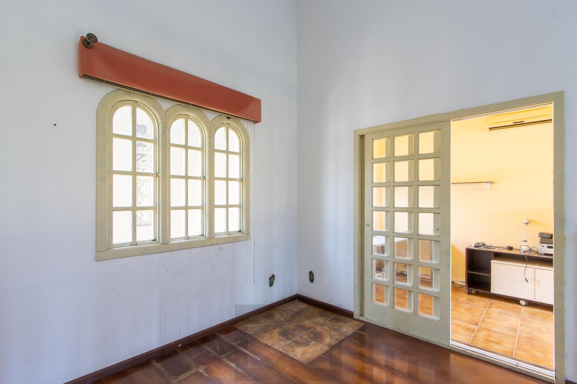 Casa Residencial à Venda no Bairro Guarujá, Porto Alegre, RS — foto 40