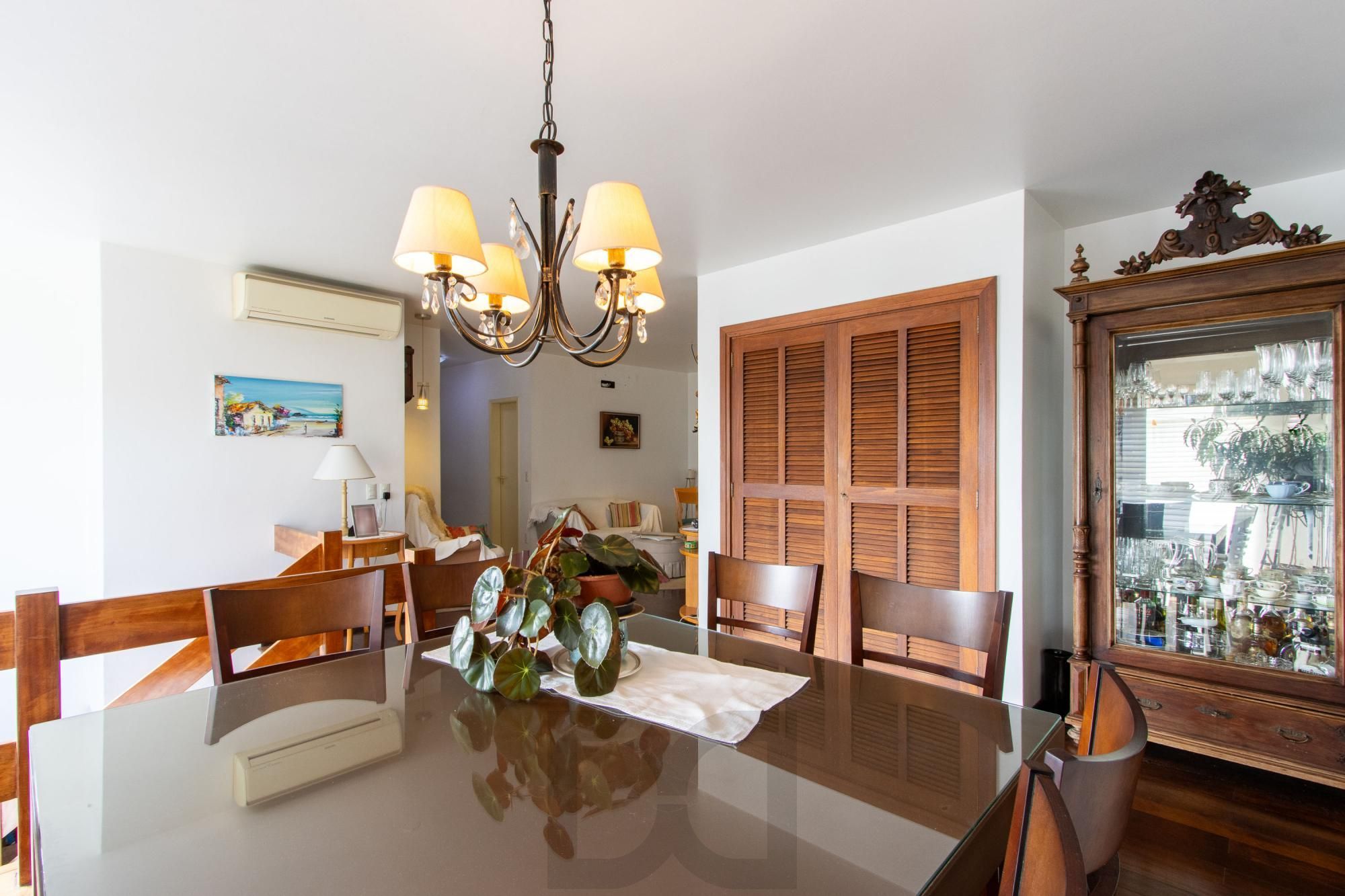 Casa com piscina Bairro Cristal — foto 10