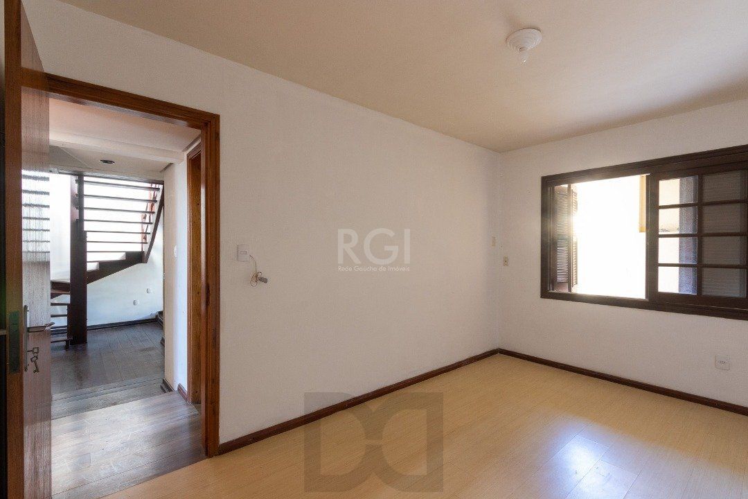 Casa para Venda - 280m², 3 dormitórios, sendo 1 suites, 2 vagas - Espirito Santo — foto 29