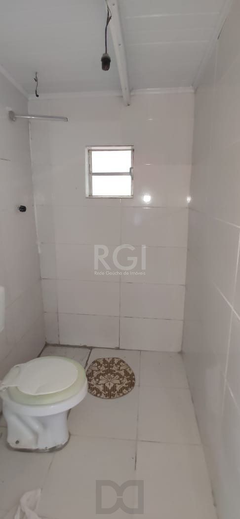 Casa para Venda com 2 dormitórios e 2 vagas no bairro Hípica — foto 11