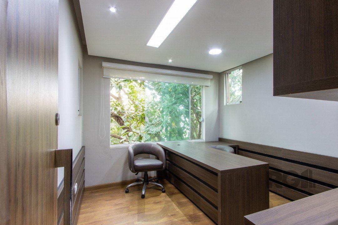 Excelente casa comercial com aproximadamente 300m² de área construída — foto 40