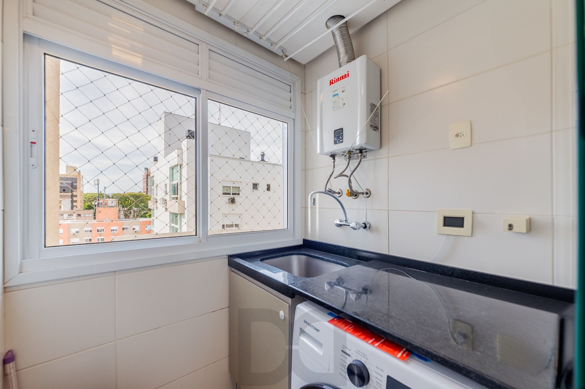 Apartamento semimobiliado, com 94m privativos, 2 suites e 3 vagas de garagem — foto 14