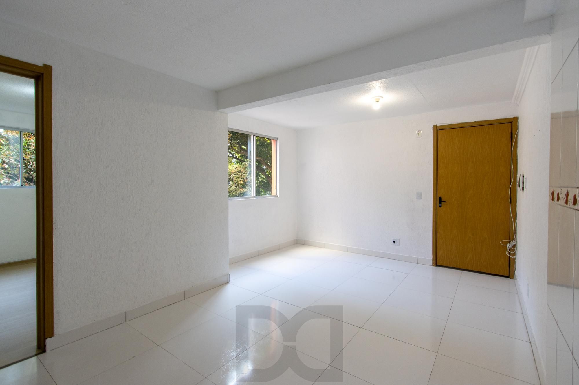 Apartamento reformado, 2 dormitórios, 1 vaga — foto 6