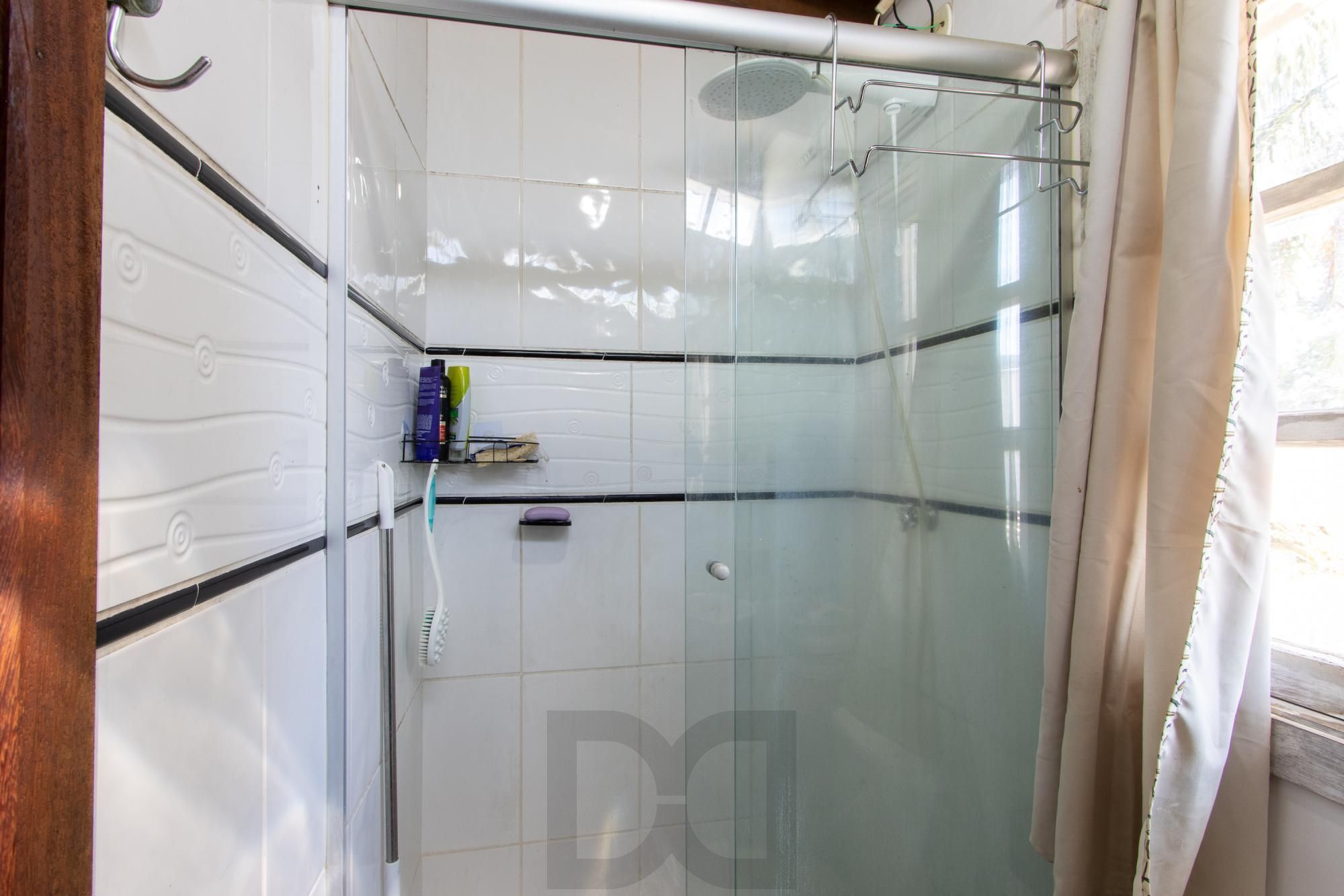 Sobrado amplo com 4 dormitórios com piscina e casa extra no mesmo terreno – Hípica — foto 42