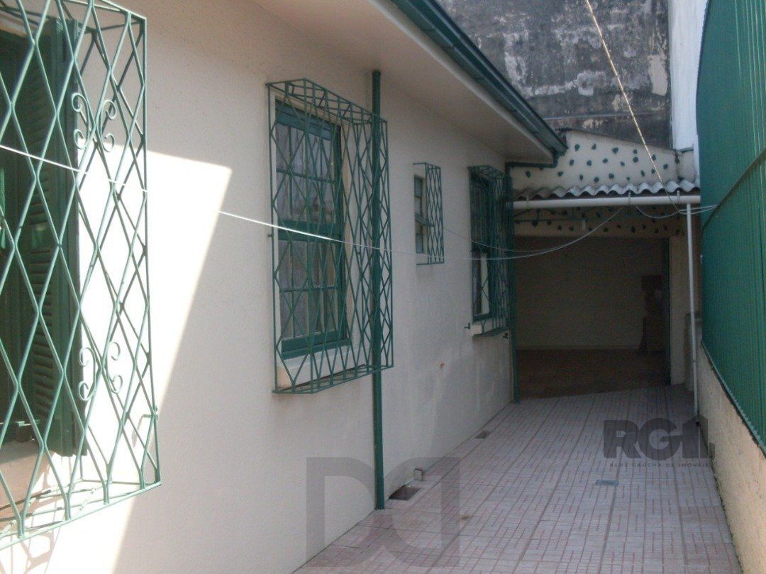 Casa comercial térrea na Av. Aparício Borges - Bairro Teresópolis — foto 5