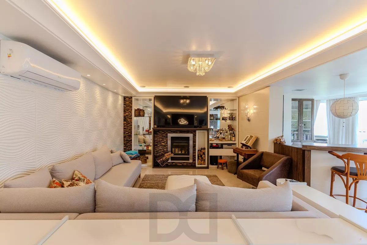 Apartamento com 3 dormitórios, 2 vagas e 231.61m² - Bairro Menino Deus — foto 10