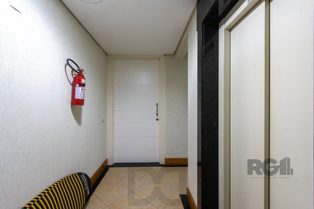 Apartamento para Venda - 200.1m², 3 dormitórios, sendo 3 suites, 5 vagas - Cristal — foto 6