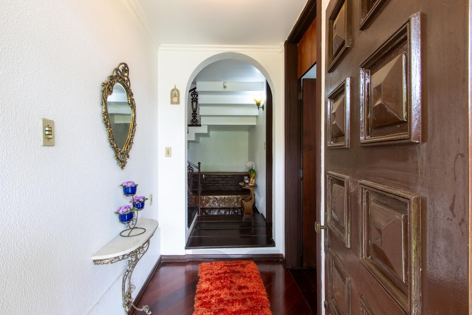 Casa para Venda - 485m², 4 dormitórios, sendo 1 suites, 3 vagas - Cristal — foto 4