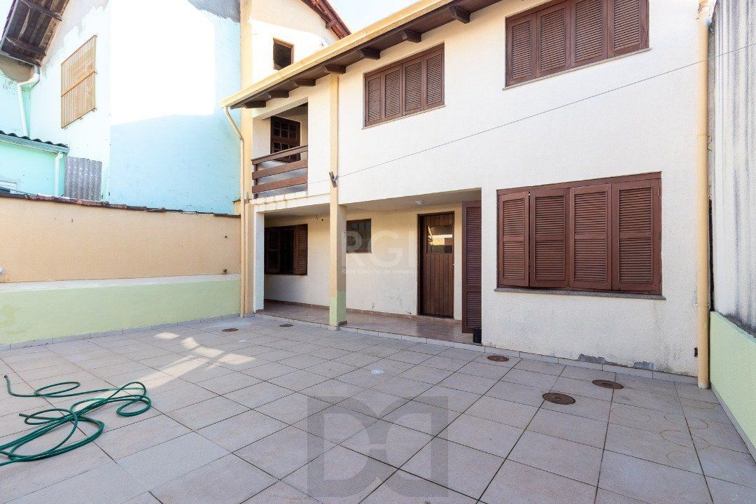 Casa para Venda - 280m², 3 dormitórios, sendo 1 suites, 2 vagas - Espirito Santo — foto 23