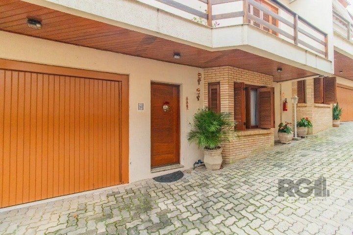 Casa em condomínio na zona sul, 3 quartos, suíte, lareira, churrasqueira, 2 vagas de garagem coberta. — foto 19