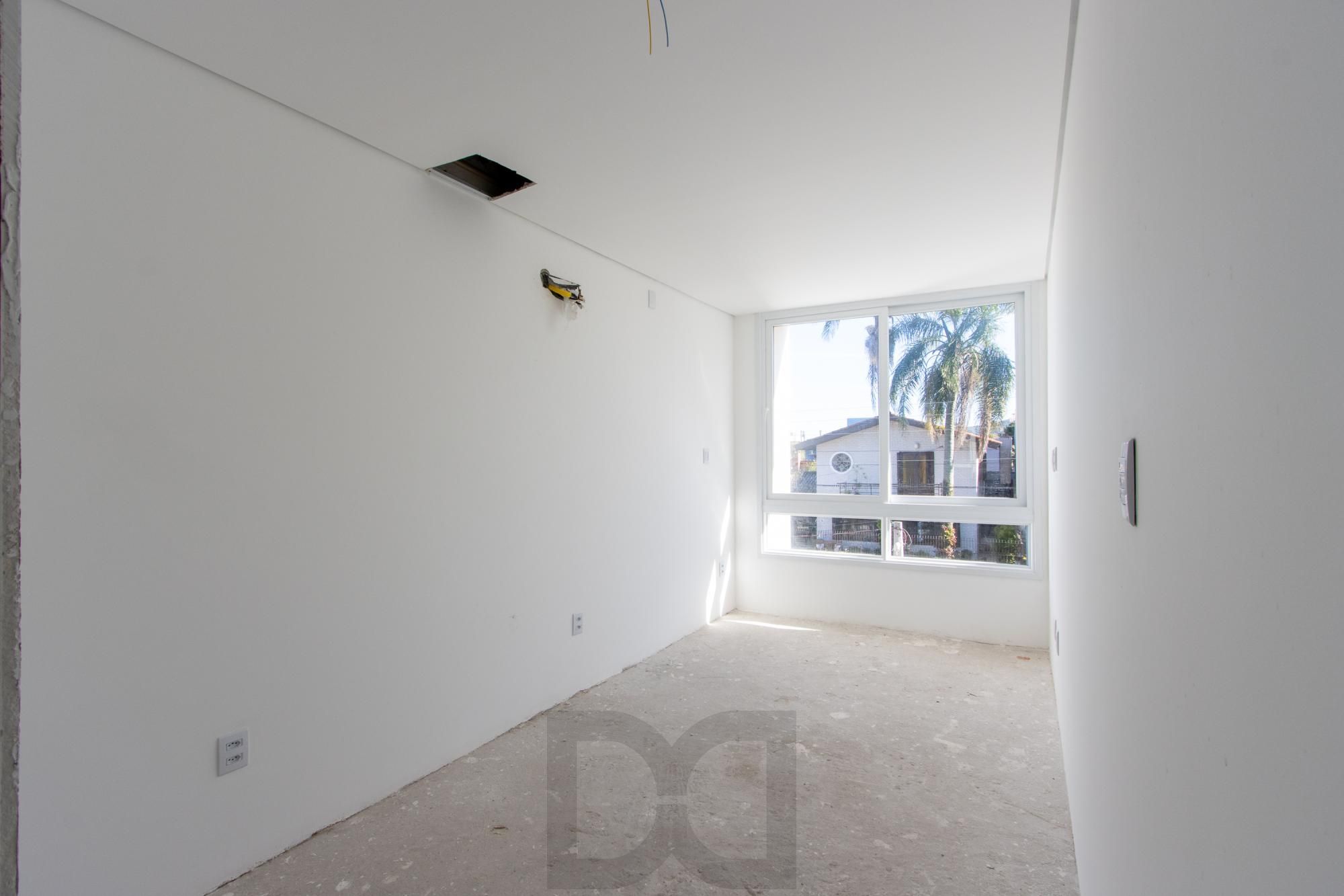 Casa com 3 dormitórios e 3 banheiros à Venda, 174 m². — foto 26