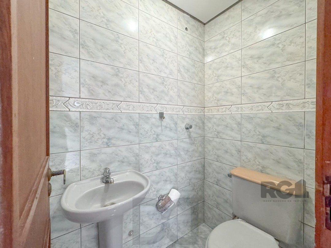 Com 4 suítes espaçosas, incluindo uma master com closet, — foto 35