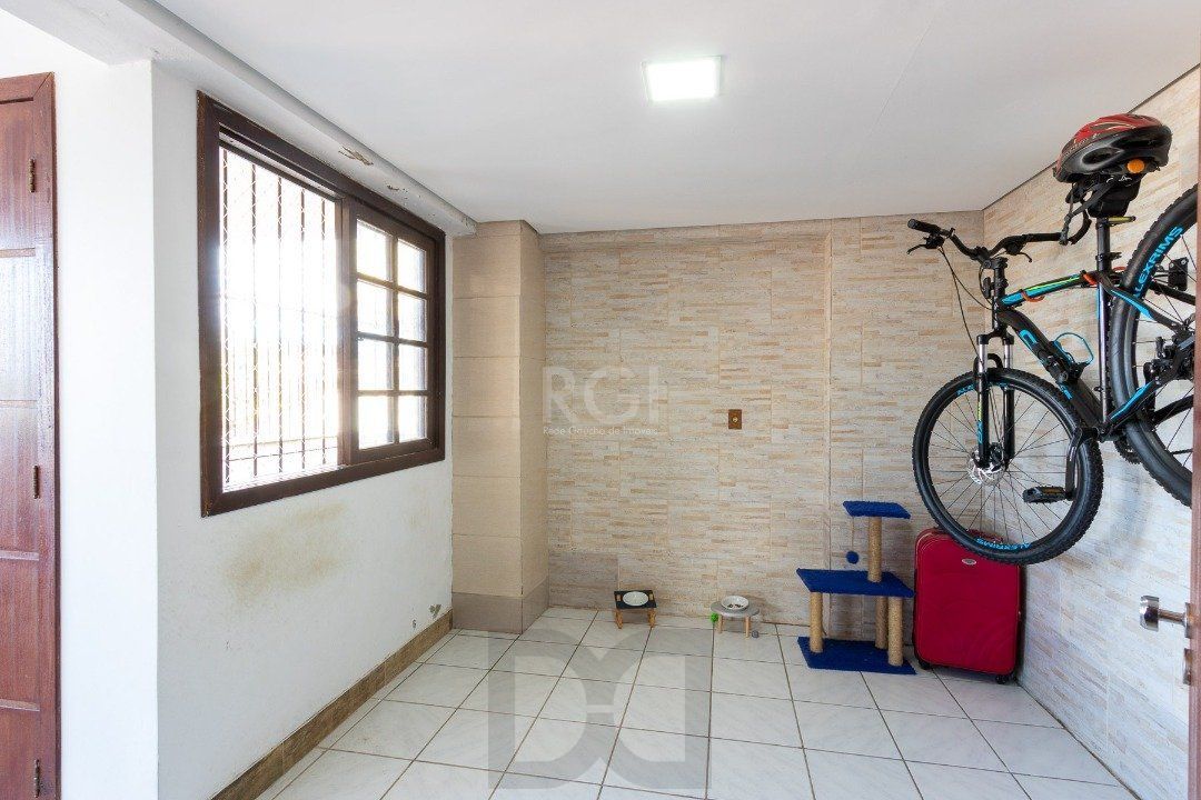 Casa para Venda - 300m², 5 dormitórios, 2 vagas - Cavalhada — foto 41