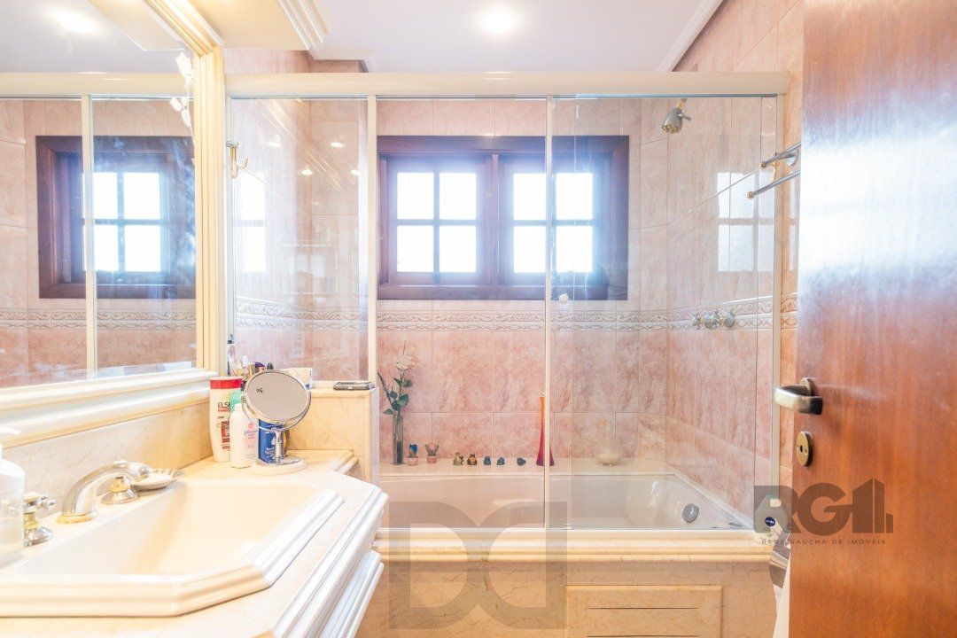 Apartamento amplo de 191m² privativos reformado — foto 39