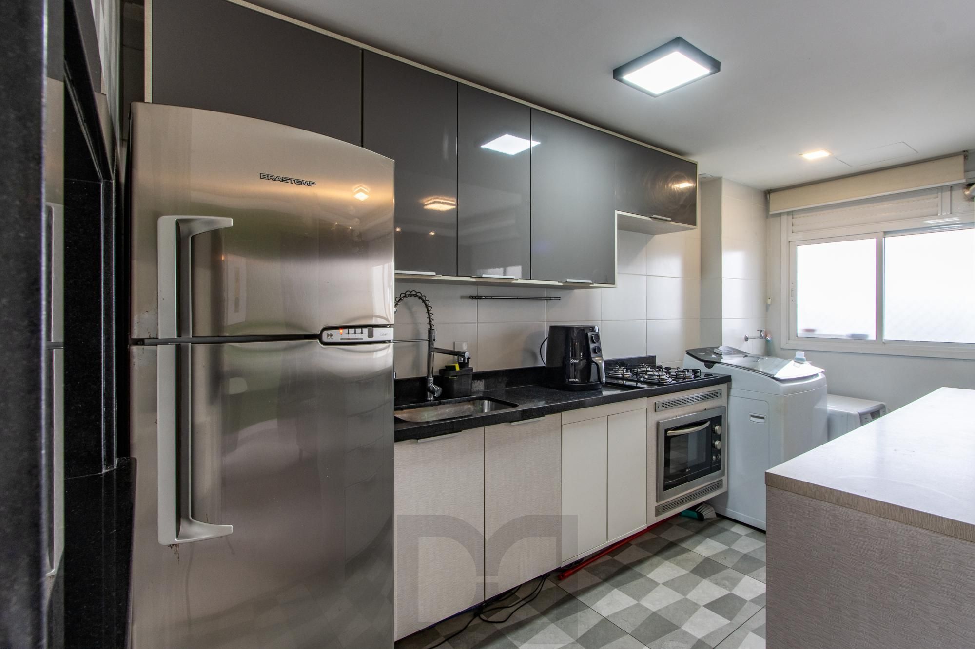 Apartamento 3 dormitórios semimobiliado junto ao Zaffari da Otto Niemeyer — foto 7
