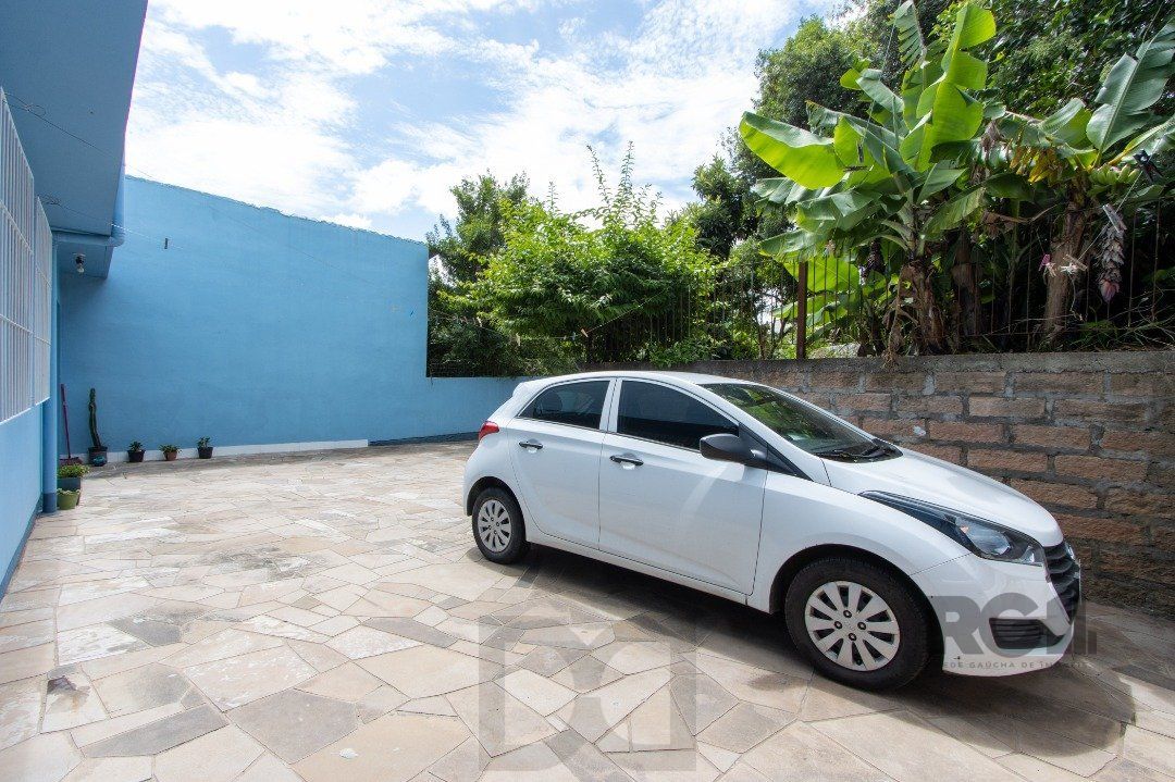 Casa, 5 dormitórios, sendo 1 suíte, 312m² privativos, 8 vagas - Bairro Vila Nova — foto 47
