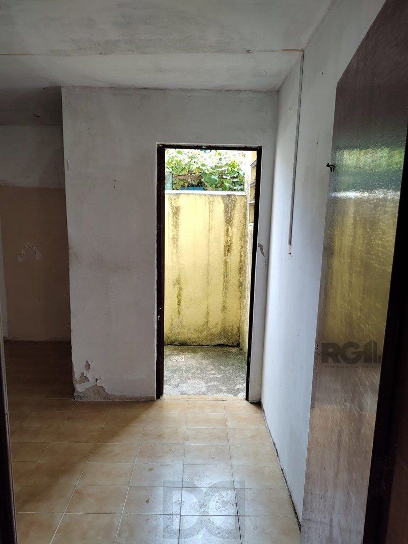 Casa para Venda - 247.37m², 4 dormitórios, 4 vagas - Partenon — foto 29