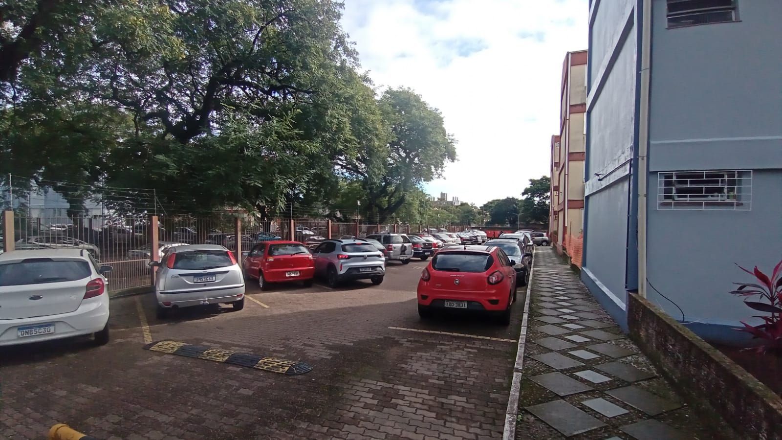 Apartamento com 1 quarto, no bairro Camaquã — foto 17