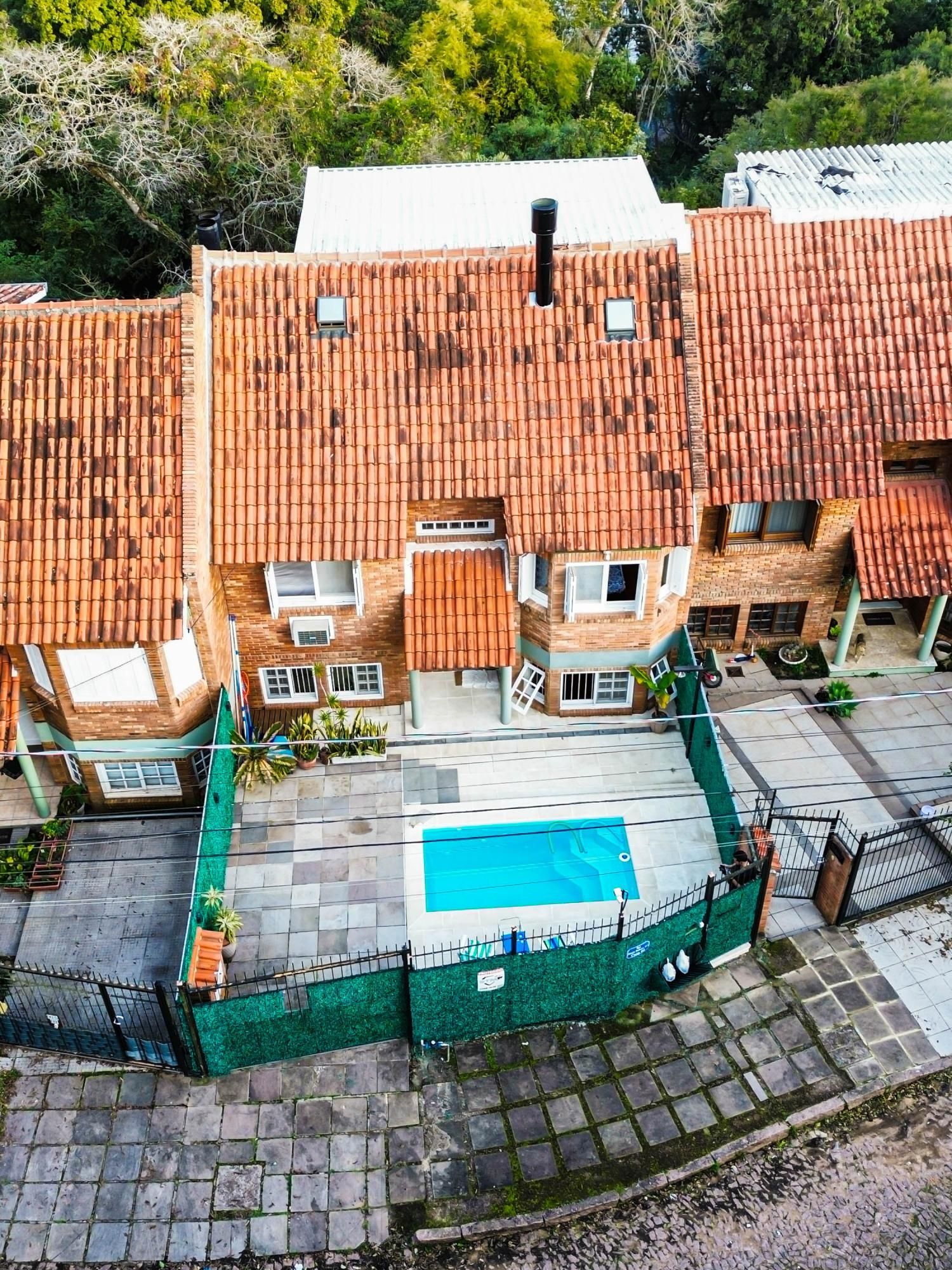 Casa na Vila Conceição, 3 dormitórios, 1 suíte, churrasqueira, lareira, 4 vagas, piscina aquecida e vista perene para o Rio. — foto 31