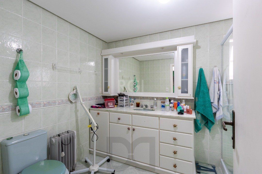 Casa Condominio para Venda - 300m², 4 dormitórios, sendo 2 suites, 2 vagas - Ipanema — foto 47