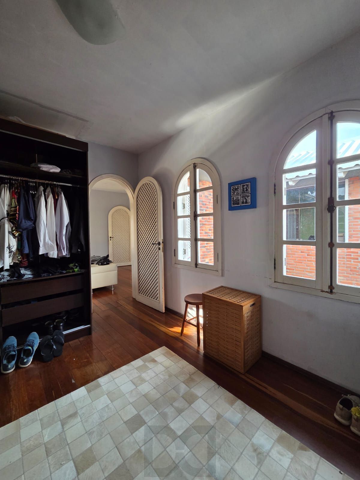 Casa á venda com 3 dormitórios no bairro Ipanema em Porto Alegre — foto 10