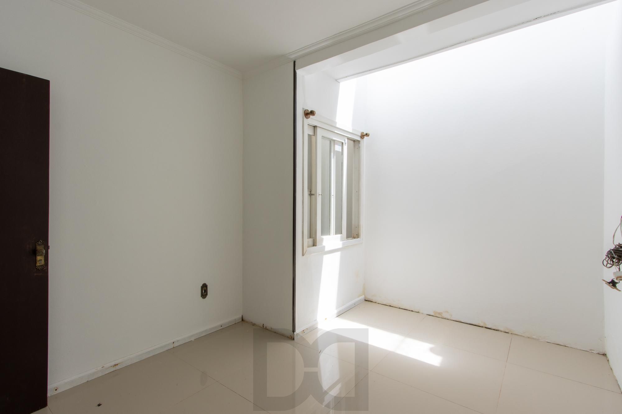 Casa Residencial à Venda no Bairro Guarujá, Porto Alegre, RS — foto 29