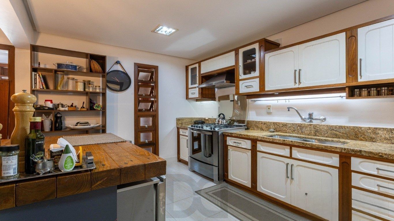 Apartamento193m² privativos, 3 dormitórios (2 suítes), 3 vagas — foto 17