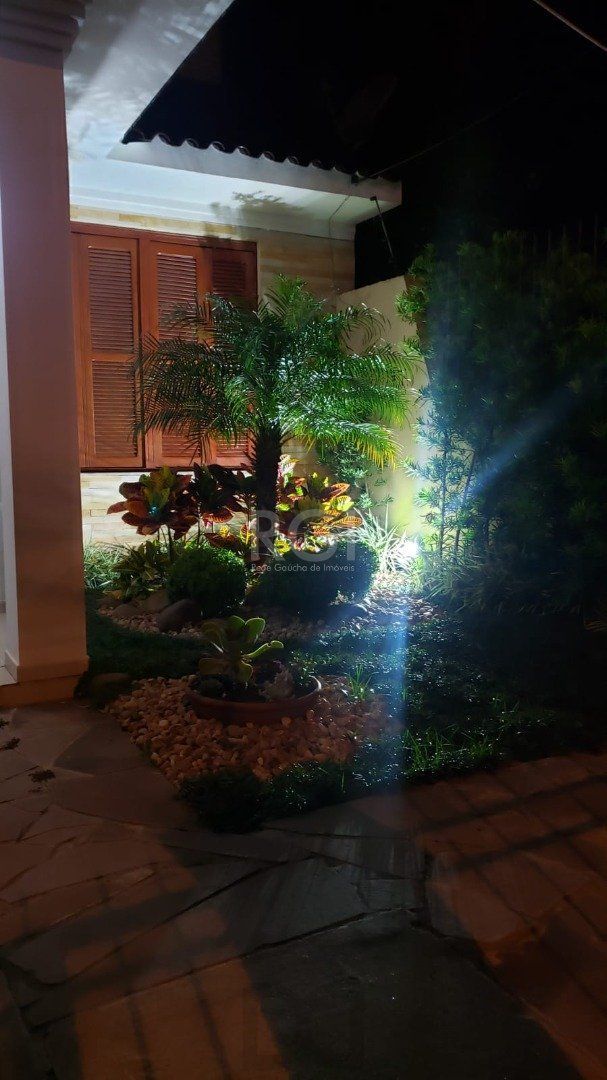 Casa para Venda - 293.76m², 3 dormitórios, sendo 1 suites, 6 vagas - Guarujá — foto 49