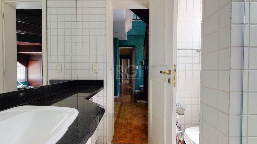 Casa para Venda - 130m², 3 dormitórios, sendo 1 suites, Cidade Baixa — foto 10