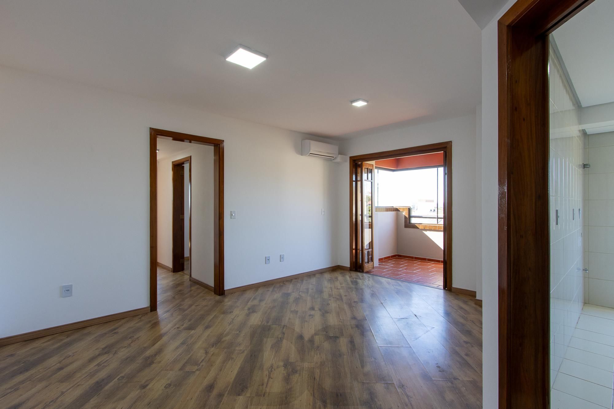Apartamento de 2 dormitórios, 1 suíte e 2 vagas de garagem no bairro Tristeza. — foto 2