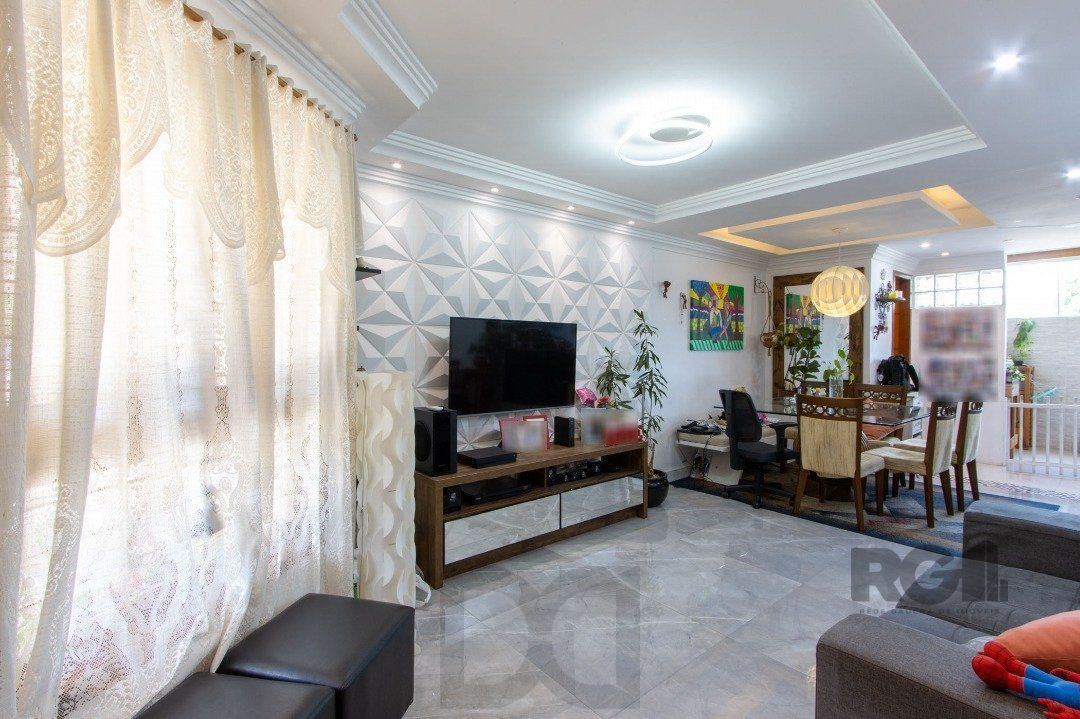 Casa Condominio para Venda - 139m², 3 quartos, 1 suite, 1 vaga - Cavalhada — foto 2
