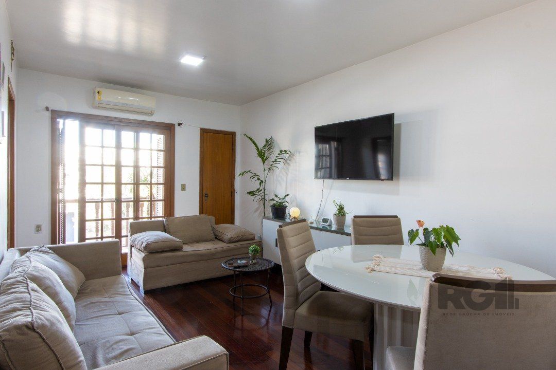 Casa de alvenaria, 3 quartos, 1 suíte, 4 banheiros e 5 vagas de garagem. — foto 37
