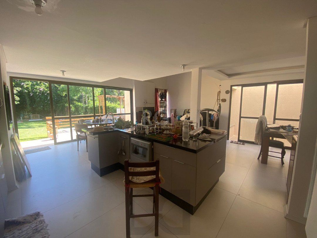 Casa Condominio para Venda - 300m², 3 dormitórios, sendo 3 suites, 4 vagas - Terra Ville — foto 1