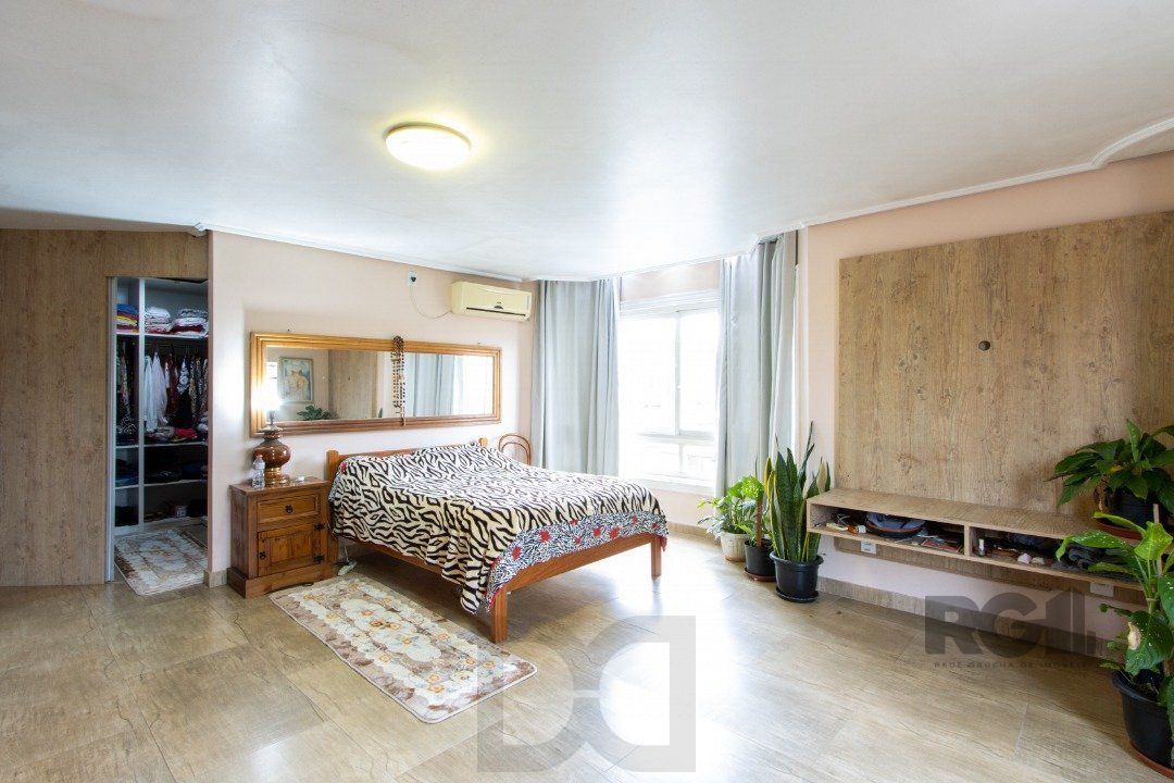 Casa para Venda - 238.68m², 4 dormitórios, sendo 1 suites, 4 vagas - Ipanema — foto 38