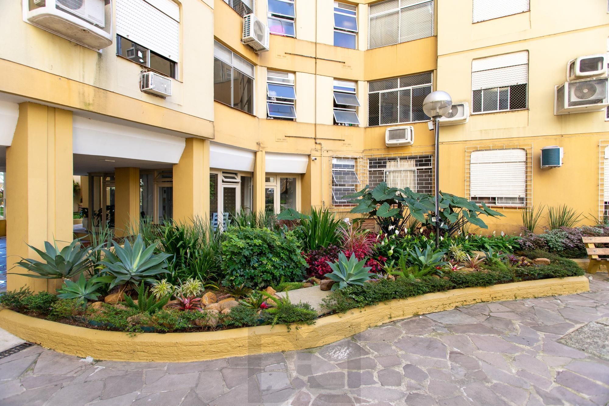 Apartamento 2 dormitórios I bairro Cristal — foto 28