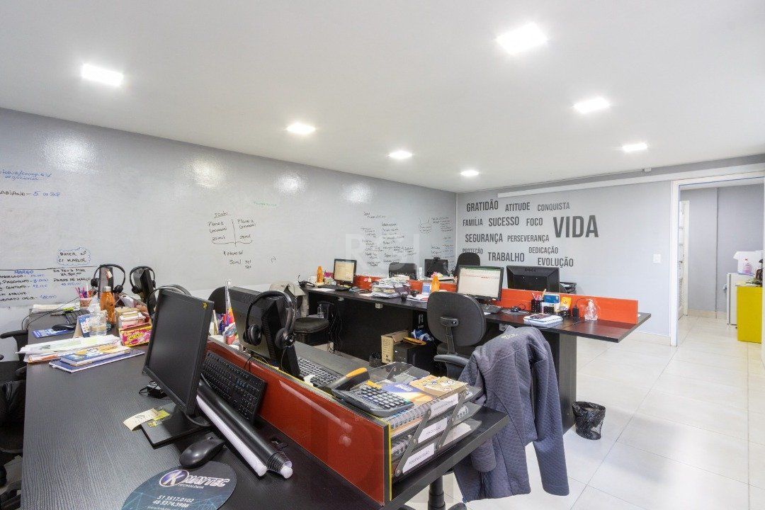 Sala em andar inteiro com 157,44 privativos — foto 15