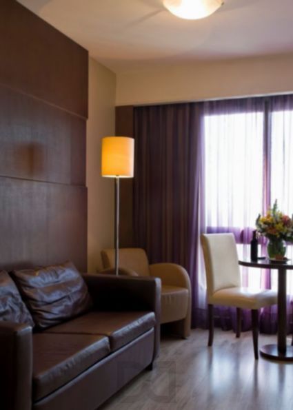 Flat para Venda - 38.07m², 1 dormitório, sendo 1 suites, 1 vaga - Praia De Belas — foto 4
