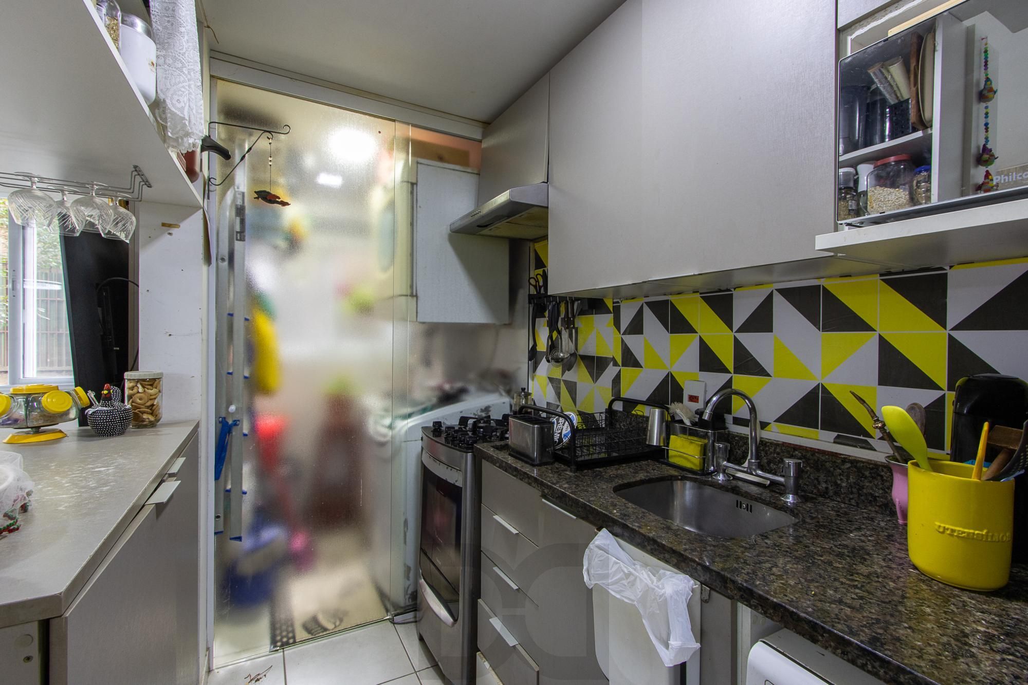 APARTAMENTO Á VENDA NO BAIRRO TERESÓPOLIS - 03 QUARTOS SENDO 01 SUITE - 01 VAGA — foto 8