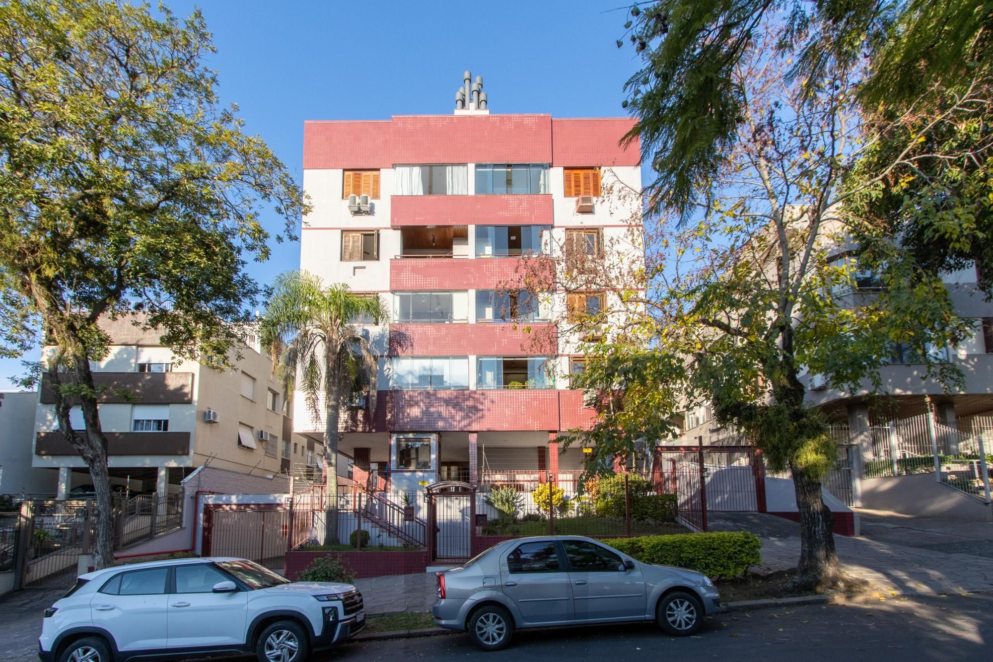 COBERTURA 2 QUARTOS, 2 VAGAS INDIVIDUAIS ESCRITURADAS, ELEVADOR - BAIRRO SANTO ANTONIO — foto 35
