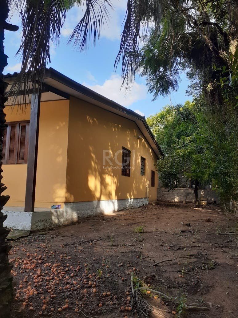 Casa para Venda - 80m², 2 dormitórios, 3 vagas - Belém Novo — foto 3