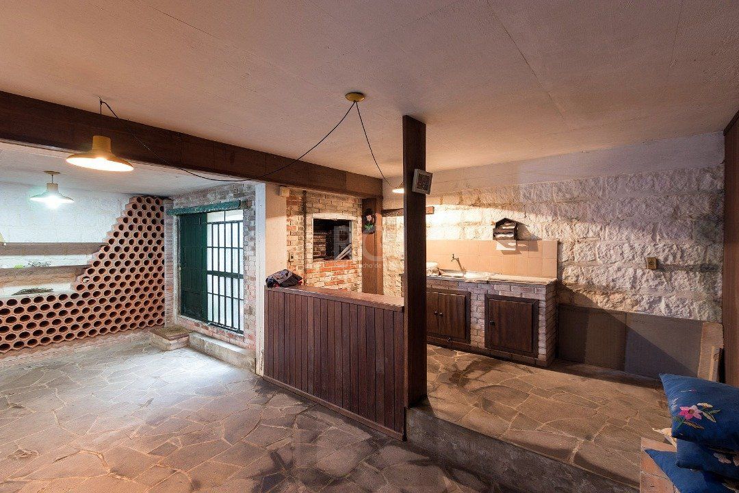Casa para Venda - 430m², 4 dormitórios, sendo 1 suites, 5 vagas - Cristal — foto 48