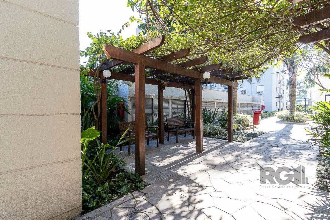 Apartamento 2 quartos (1 suite), com infra, 1 vaga - Bairro Camaquã. — foto 32