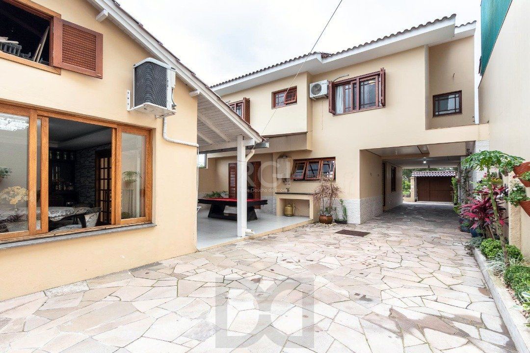 Casa para Venda - 293.76m², 3 dormitórios, sendo 1 suites, 6 vagas - Guarujá — foto 46