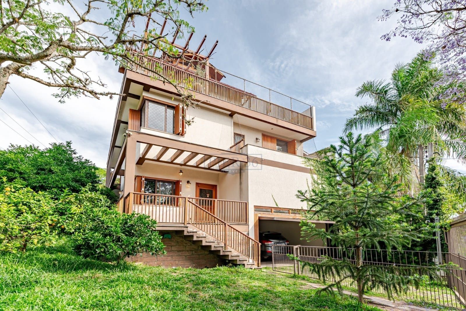 Excelente casa de 3 quartos, 1 suíte e 2 vagas no bairro Ipanema! — foto 34